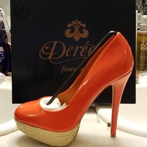 Never Worn, Bought Online